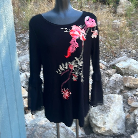 Alfani NWOT embroidered floral thick knit long shirt, chiffon princess sleeves M - Picture 2 of 11